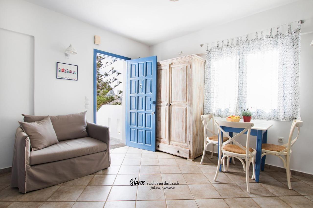 Ferienwohnung Glaros Luxury Studio On The Beach Arkasa Exterior foto