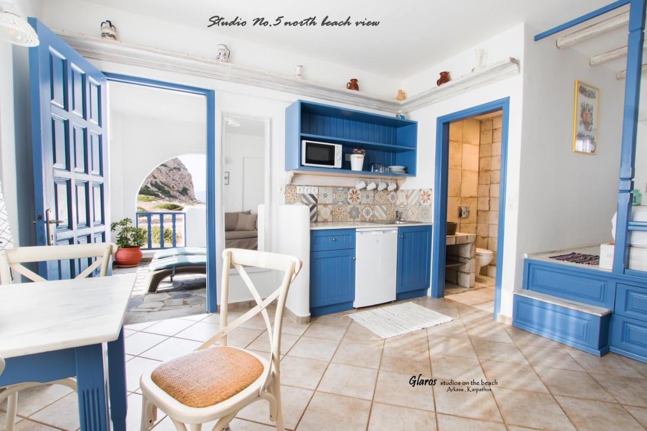 Ferienwohnung Glaros Luxury Studio On The Beach Arkasa Exterior foto